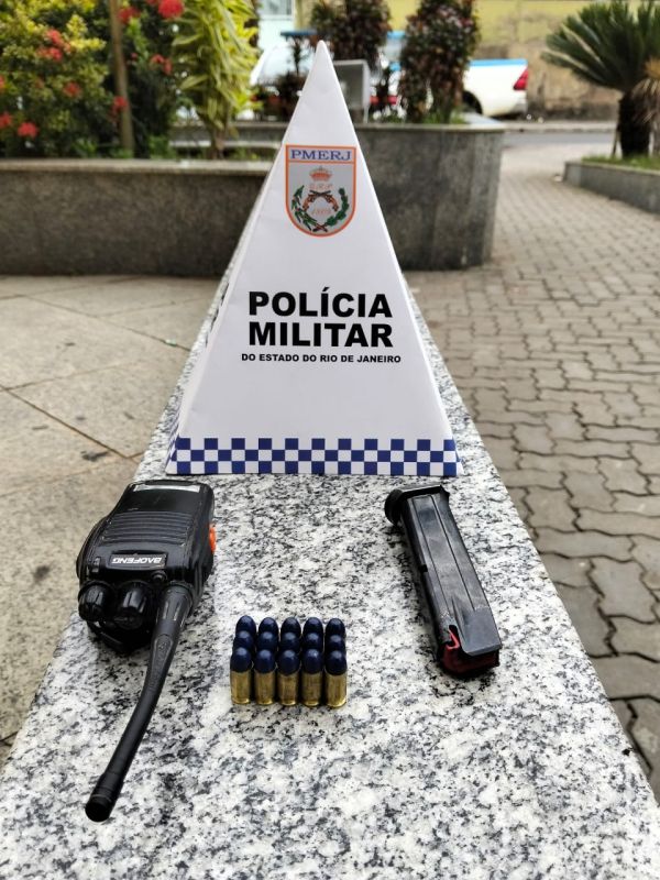 Policial é baleado durante operação contra tráfico em Paraíba do Sul