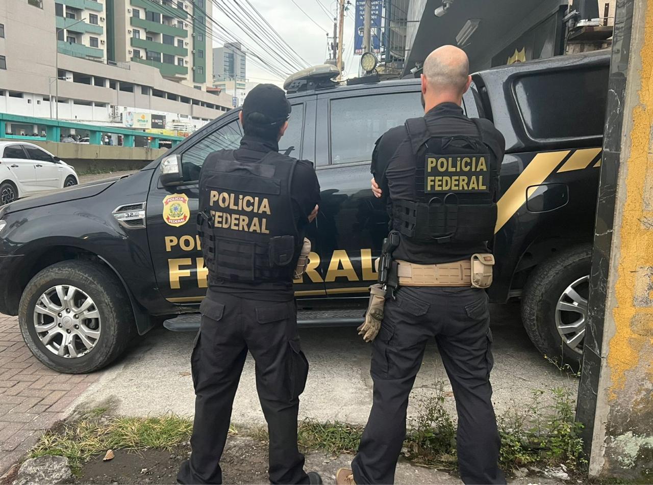 Polícia Federal deflagra operação contra tráfico internacional de drogas em Volta Redonda