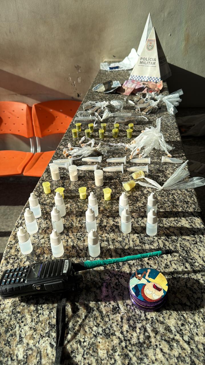 PM prende suspeito e apreende drogas em duas ações em Barra Mansa