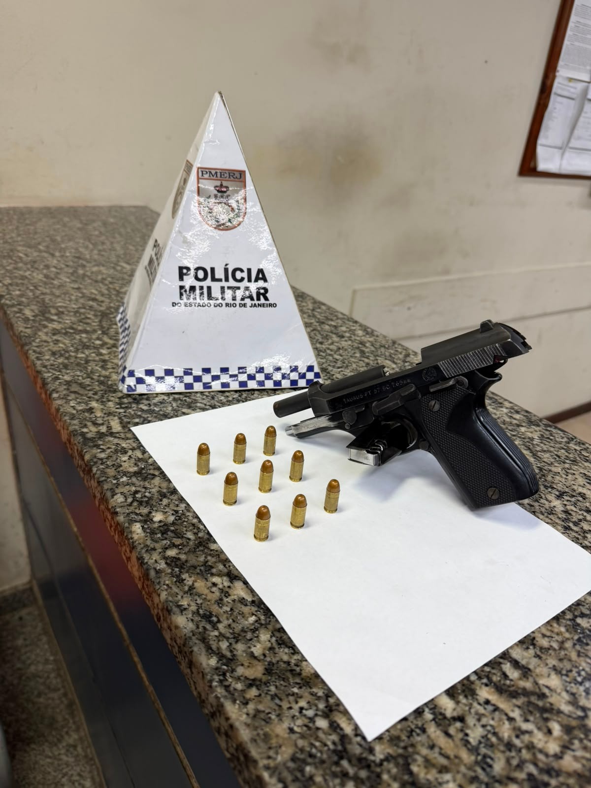 Cadeirante é preso com pistola escondida em cadeira de rodas na Vila Ursulino