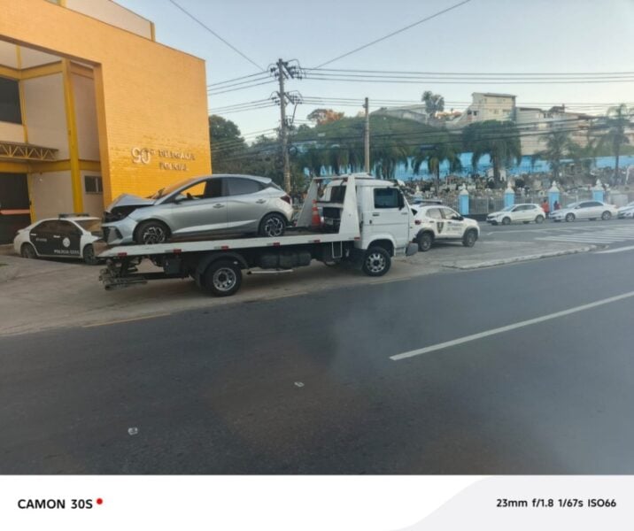 Guarda Municipal recupera em Barra Mansa carro furtado em Volta Redonda
