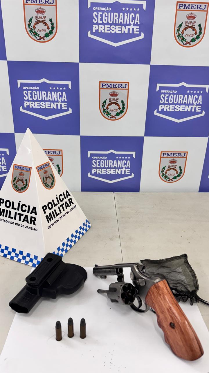 Segurança Presente apreende arma na rodoviária de Volta Redonda
