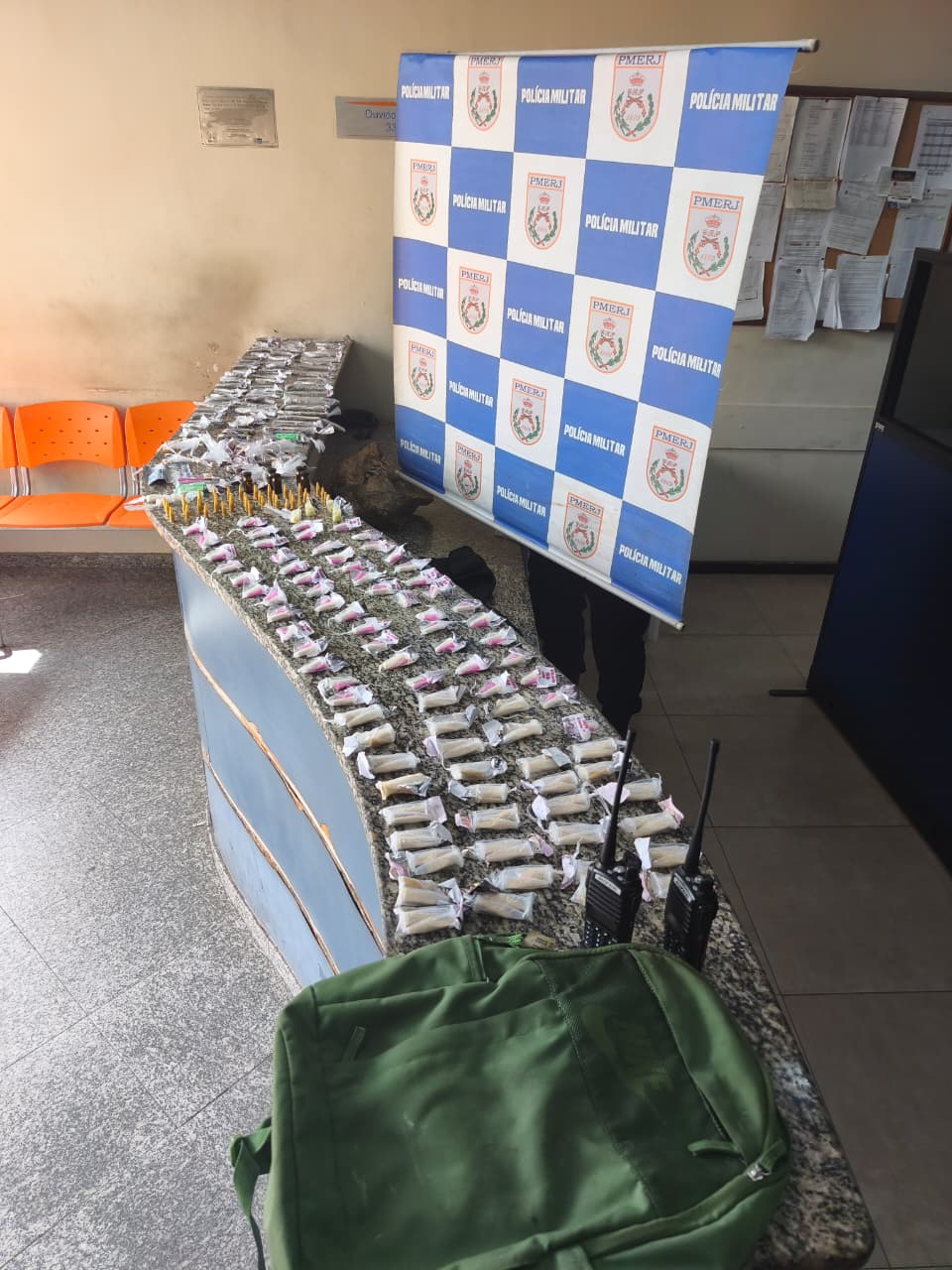 Dupla ‘’roda’’ por tráfico de drogas no Paraíso