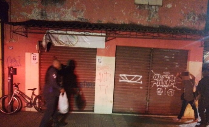 Casal é preso suspeito de furtar produtos de farmácia em Volta Redonda