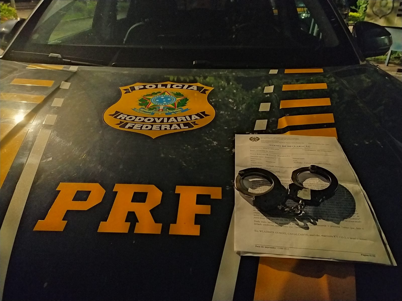 PRF prende motorista com mandado em aberto por dívida de pensão alimentícia em Resende