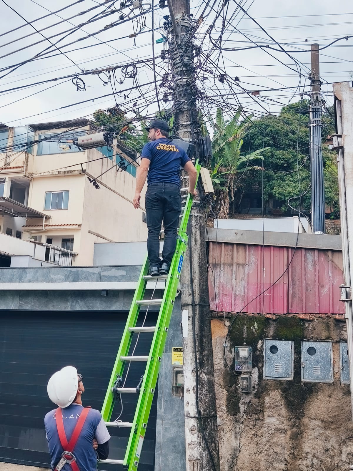Ordem Pública e Polícia Civil desmontam rede de vigilância clandestina em Volta Redonda