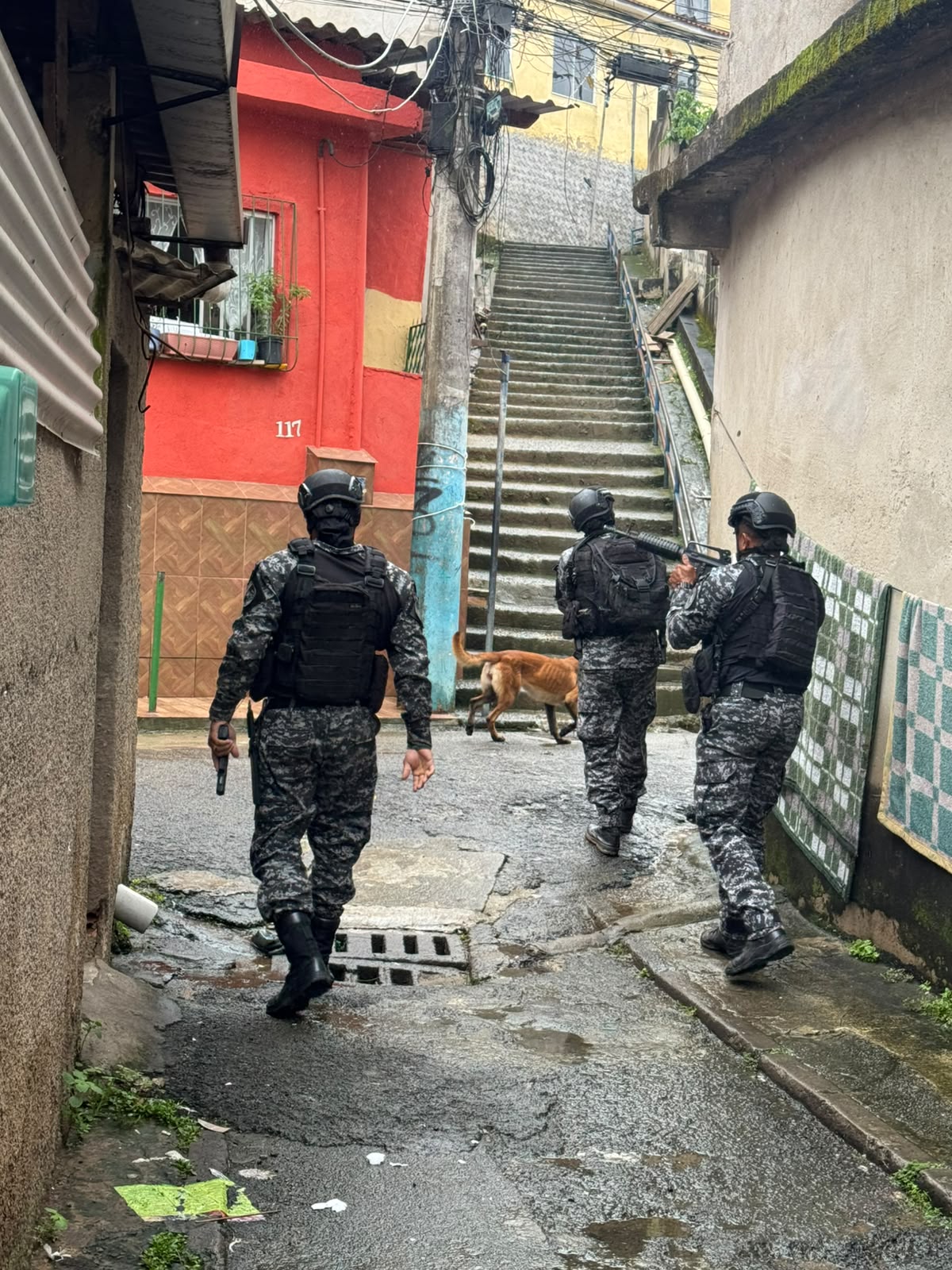 Um dia após ataques violentos, operações têm um preso, granadas e drogas apreendidas em Volta Redonda