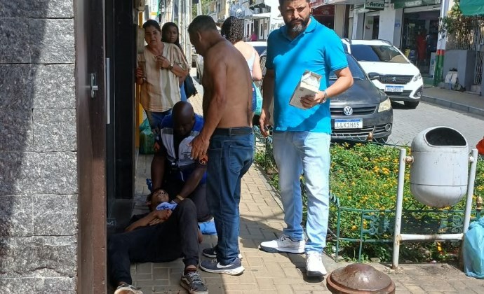 Policiais salvam vida de jovem ferido após acidente em obra, em Piraí