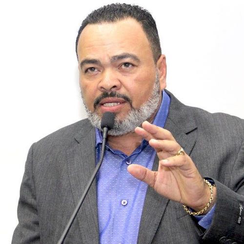 STF derruba decisão de Nunes Marques que devolveu mandato a deputado