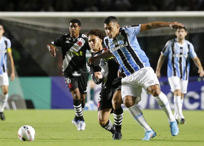 Vasco empata com Grêmio pela Série B