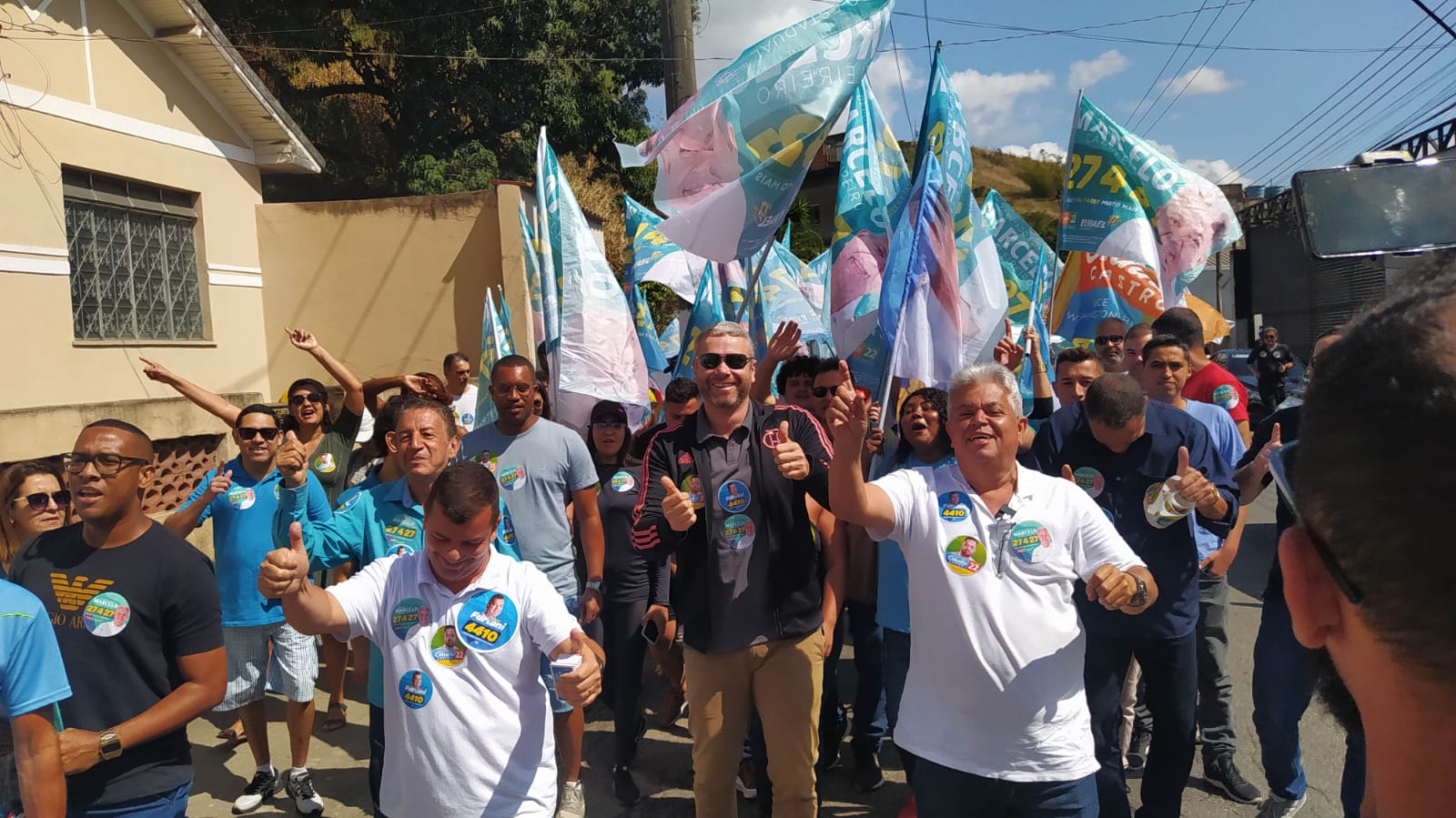 Eleições: Marcelo Caleireiro e Cláudio Castro participam de caminhada em Barra Mansa
